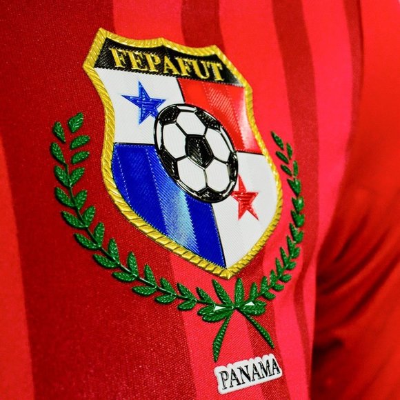 near mint PANAMA 2015-16 home football shirt New Balance soccer jersey FEPAFUT - Picture 7 of 16